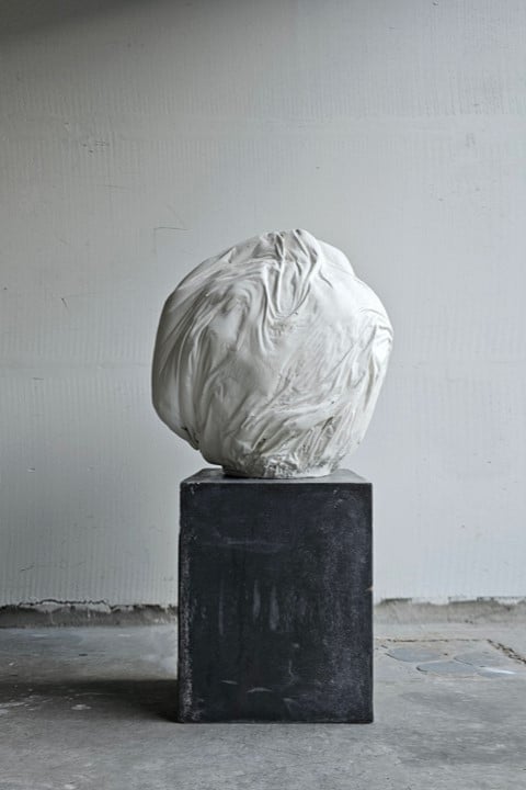 Marit Harte - Vase sculpture Oddity - 0 - 2024